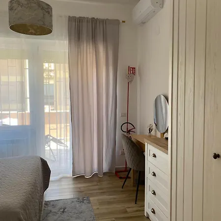 Zefiro Apartment *